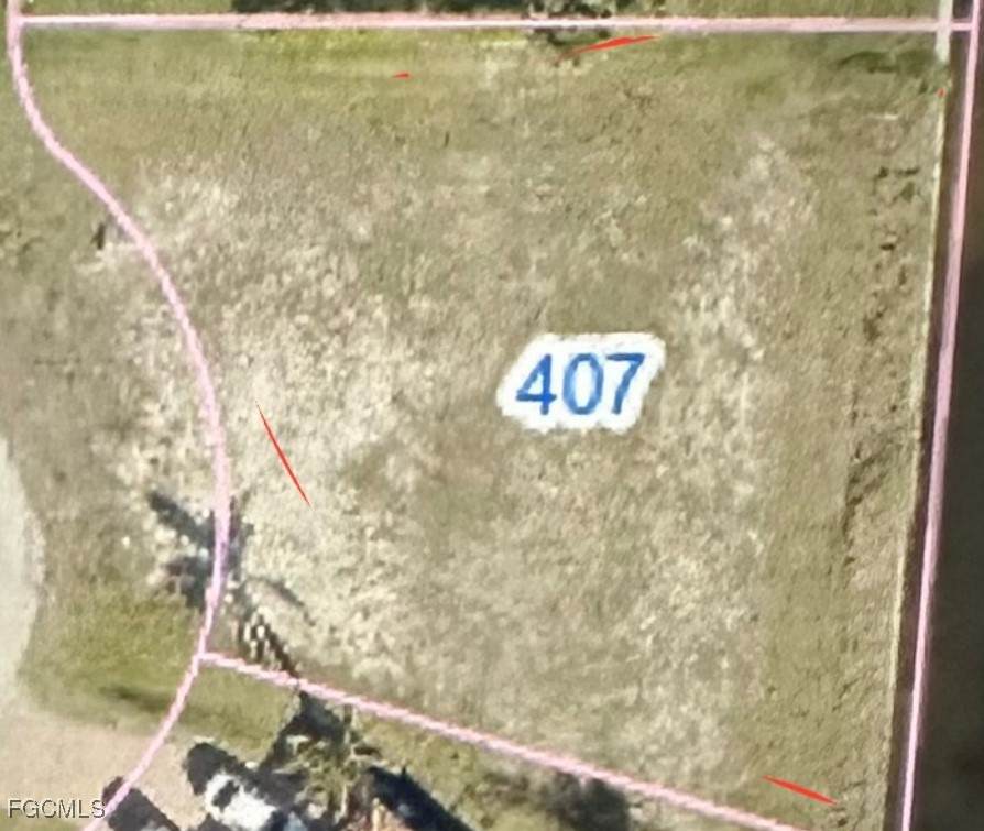 407 39th Avenue - Photo 1