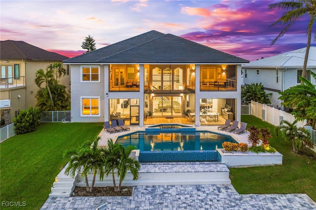 2418 28th Street - Photo 1