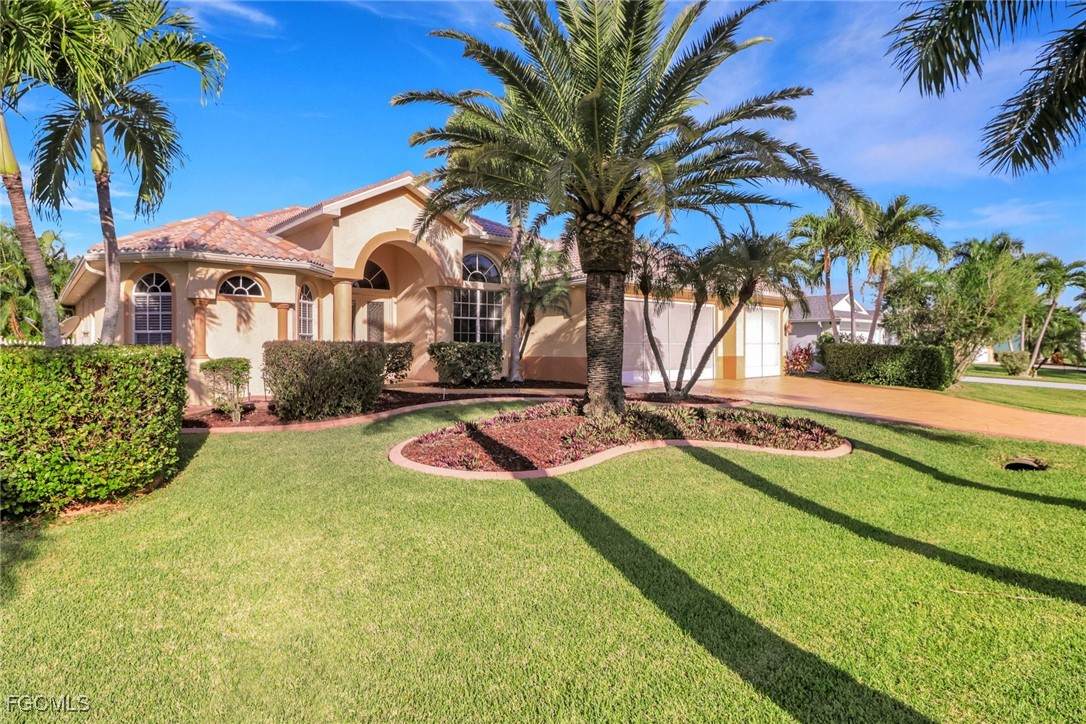 4918 27th Avenue - Photo 1