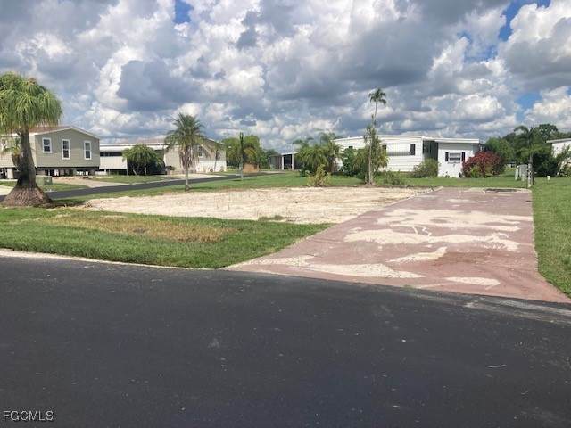 270 Valencia Drive - Photo 1