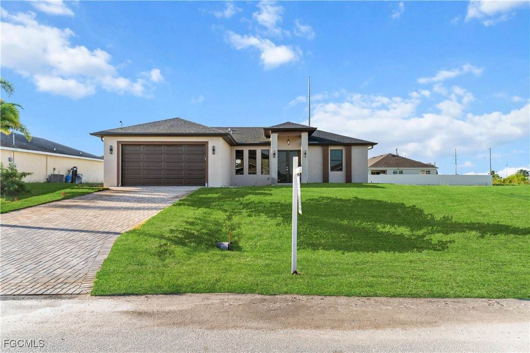2300 8th Terrace - Photo 1