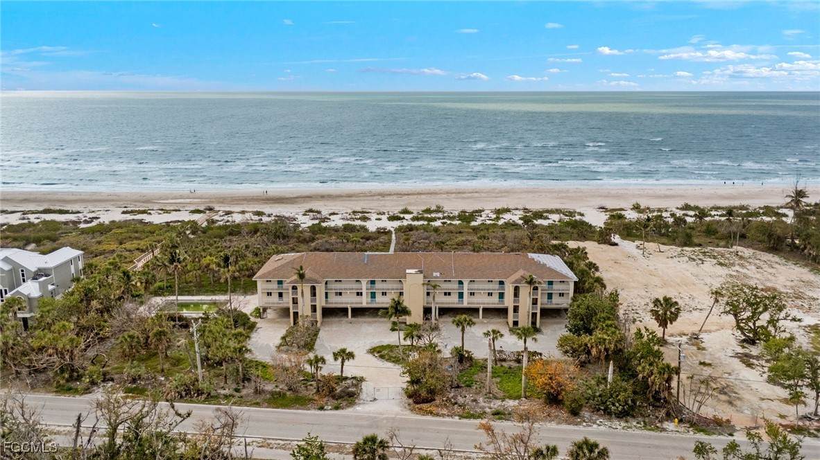 527 Gulf Drive - Photo 1