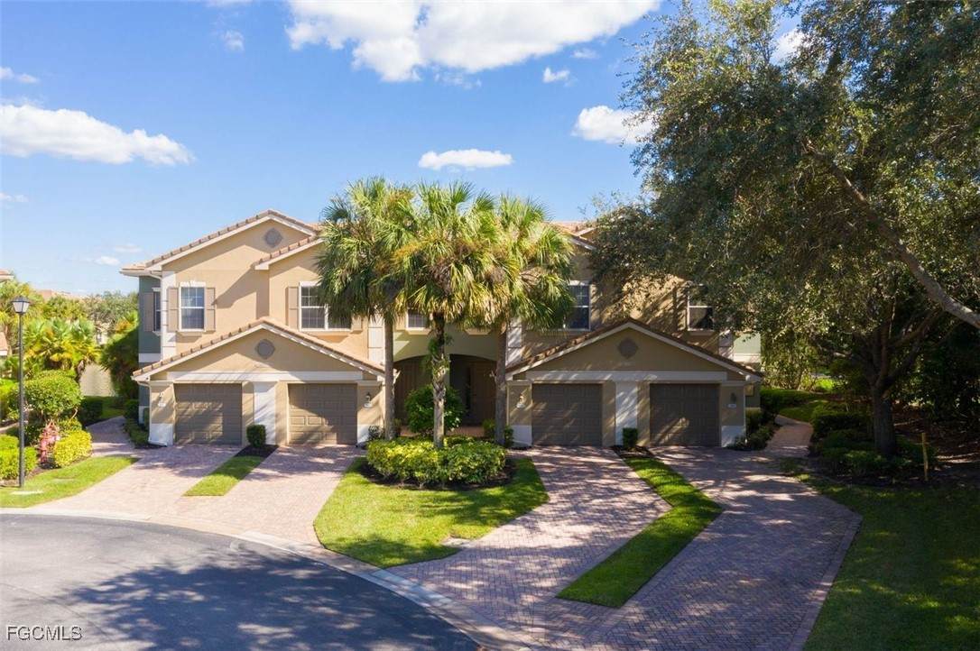 3100 Cottonwood Bend - Photo 1