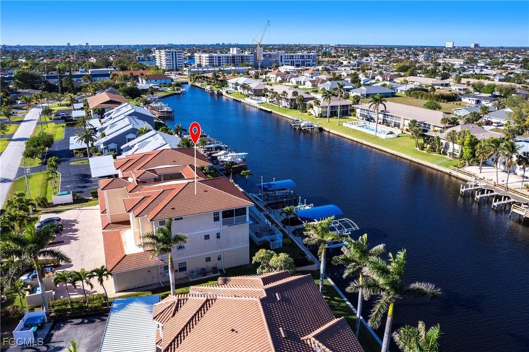 4610 5th Place - Photo 1