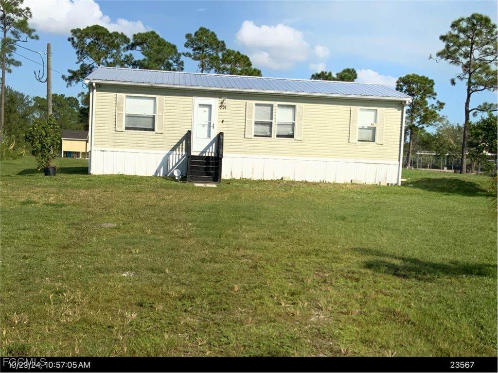 651 Hunting Club Avenue - Photo 1