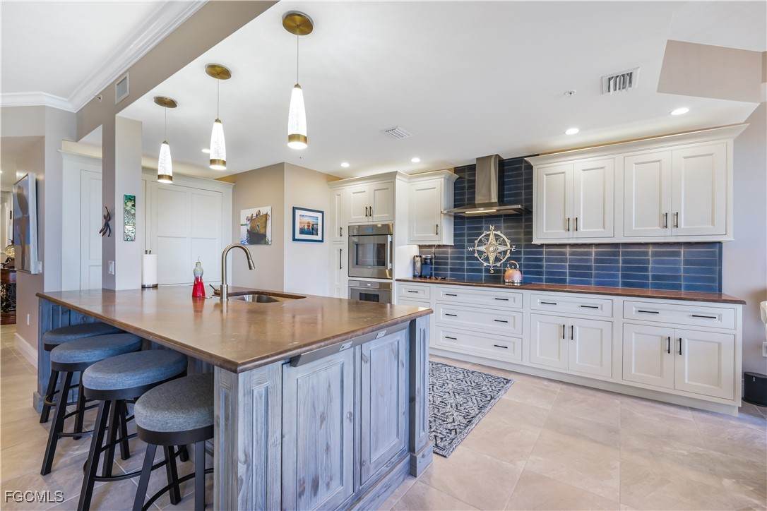 6081 Silver King Boulevard - Photo 1
