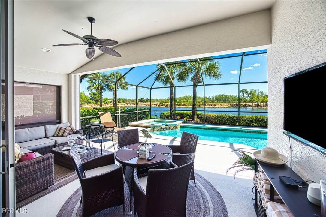 10037 Oakhurst Way - Photo 1