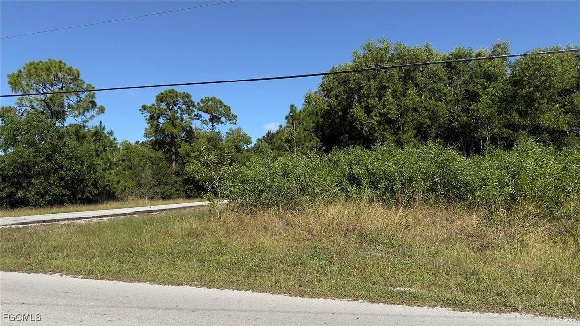 2501 10th Street - Photo 1