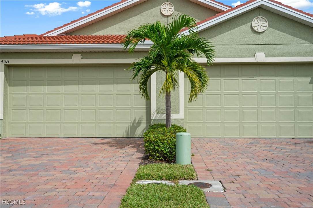 4165 Bloomfield Street - Photo 1