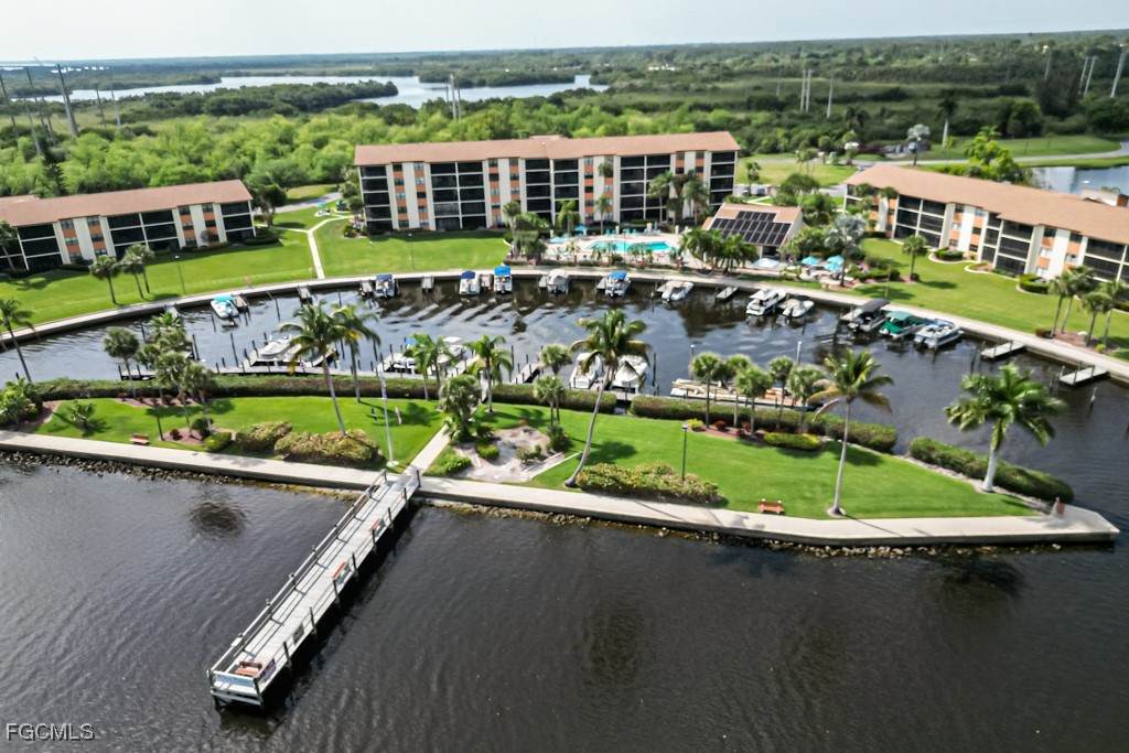 16000 Bay Pointe Boulevard - Photo 1