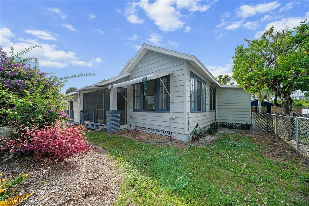 290 Granada Boulevard - Photo 1