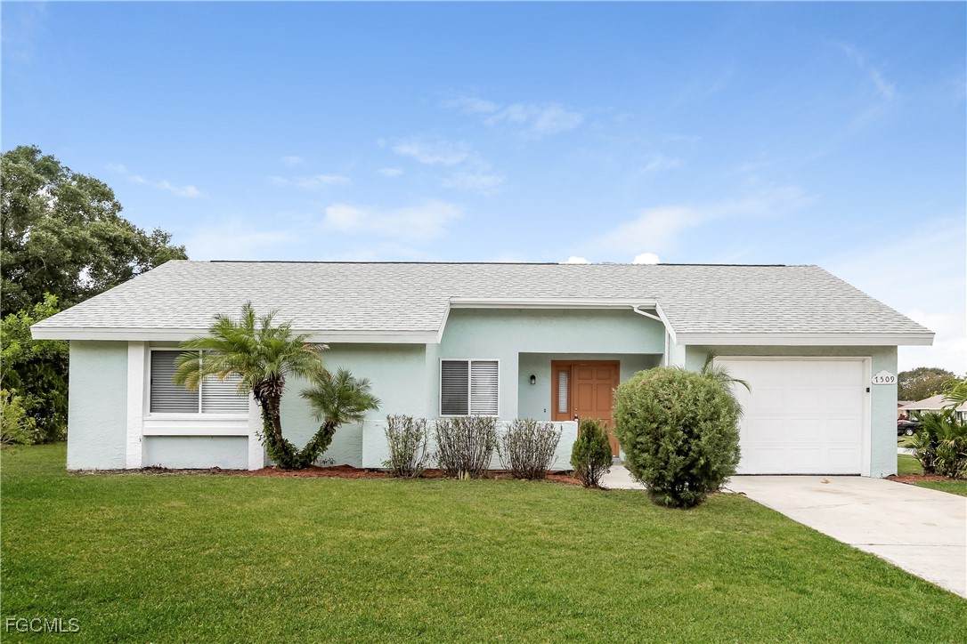 7509 Mesa Street - Photo 1