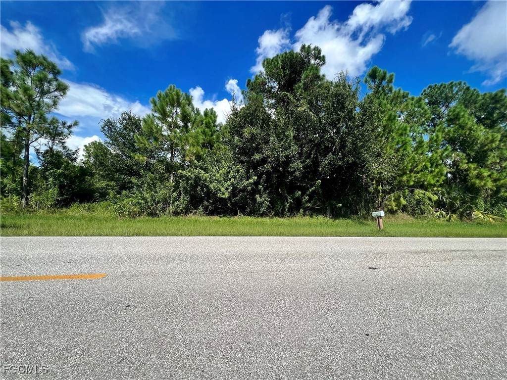 5552 Gillot Boulevard - Photo 1