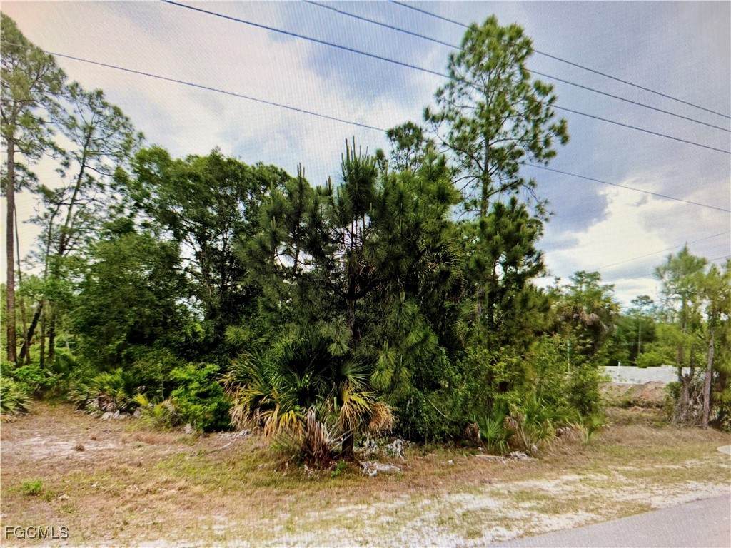 403 17th Street - Photo 1