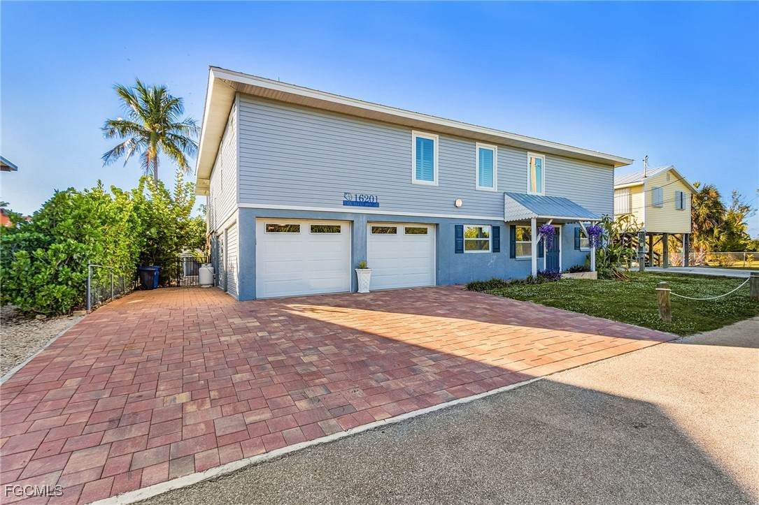 16201 Aura Lane - Photo 1