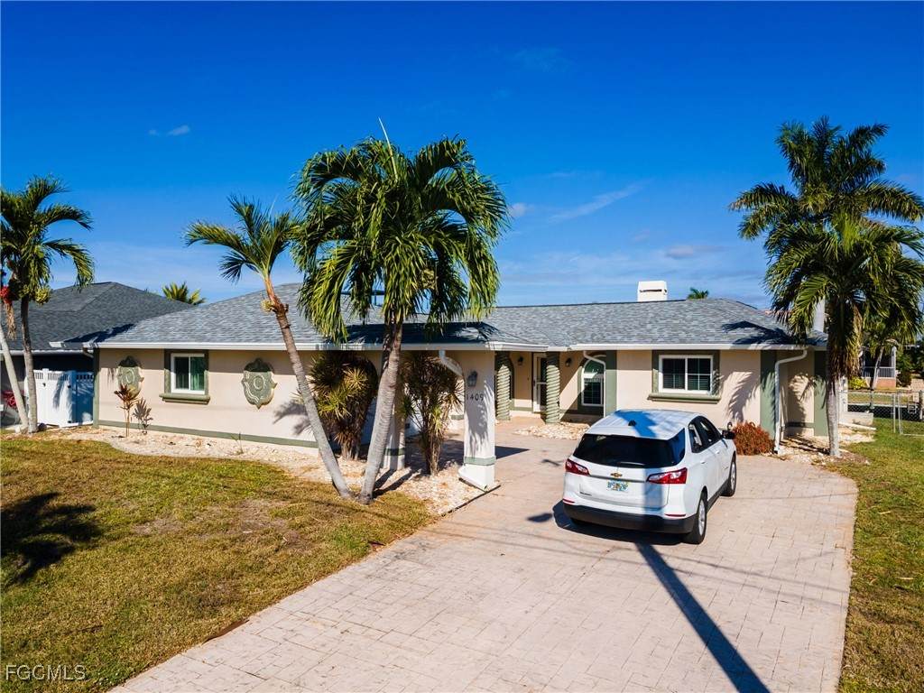 1409 43rd Terrace - Photo 1