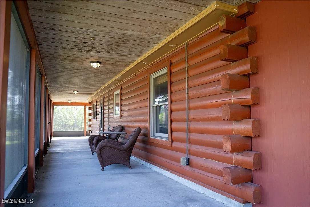 5370 Pioneer 21st Street - Photo 1