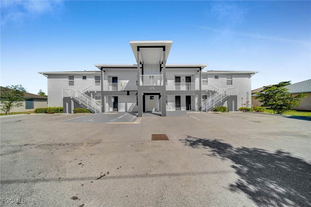 275 4th Street - Photo 1