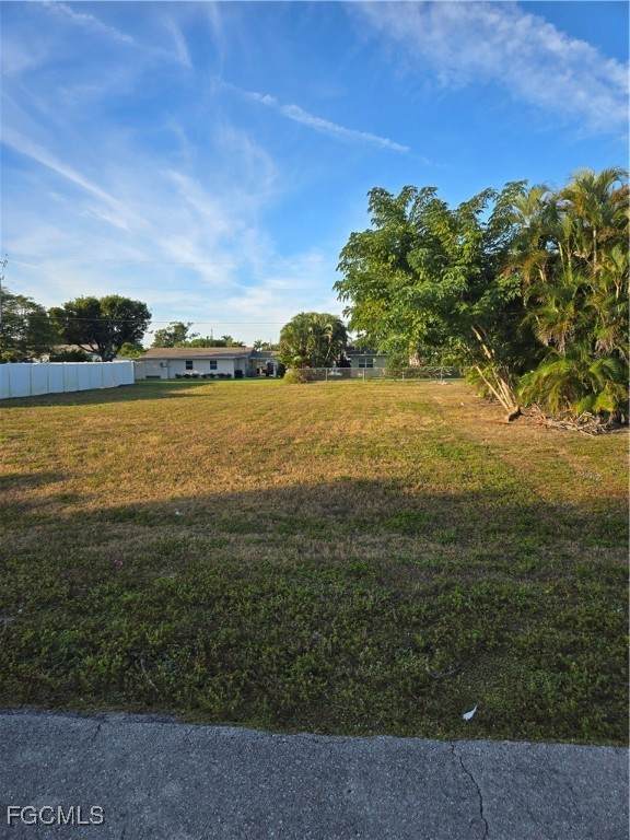5226 Elm Court - Photo 1