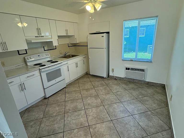 4956 Viceroy Street - Photo 1