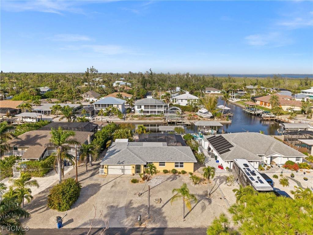 3462 Pinetree Drive - Photo 1