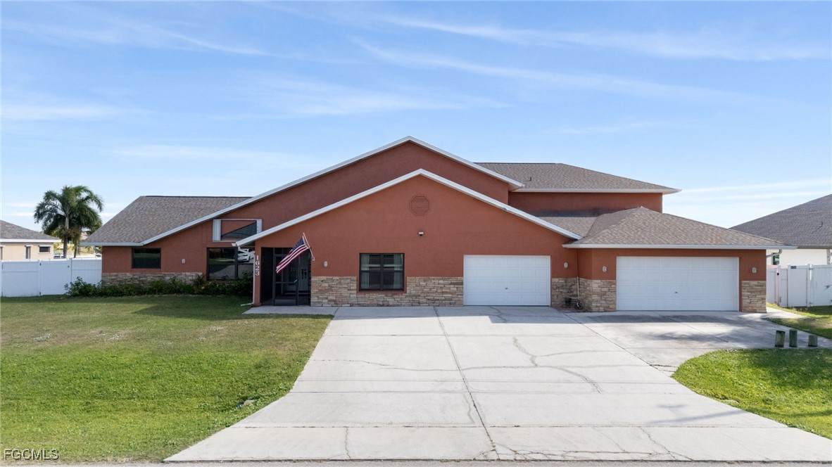 1623 6th Avenue - Photo 1