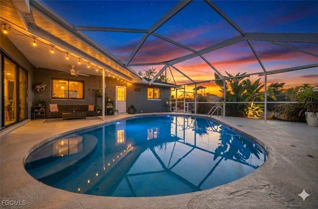 614 1st Avenue - Photo 1