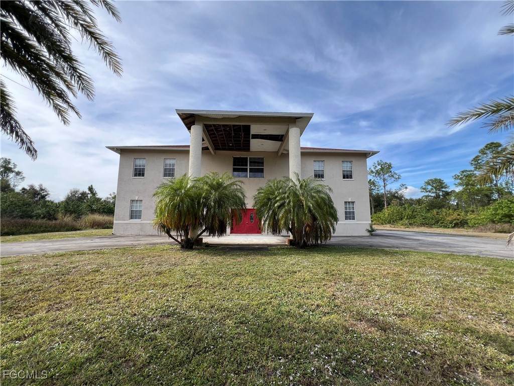 1019 Lincoln Avenue - Photo 1