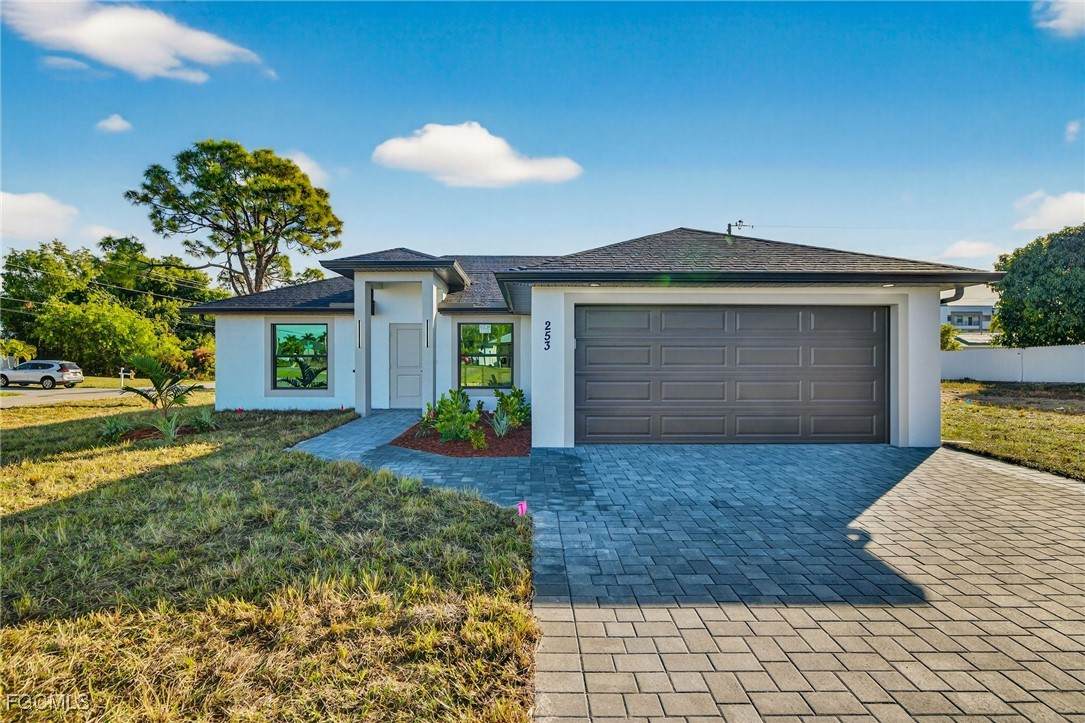 253 6th Place - Photo 1