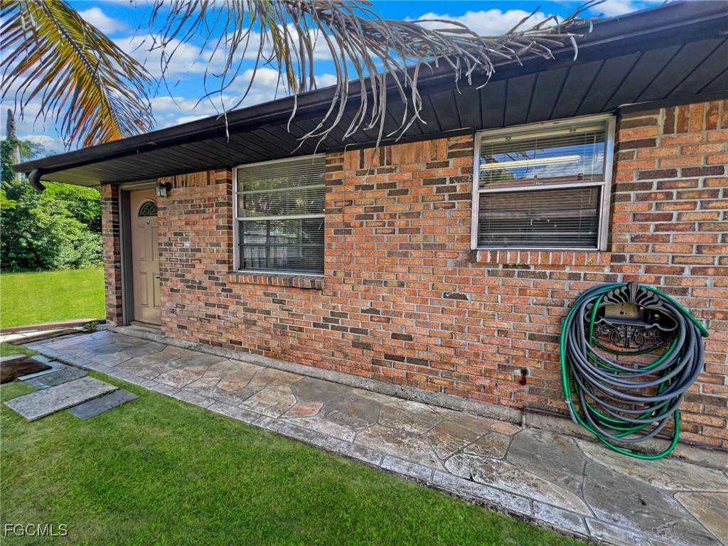 27915 Washington Street - Photo 1