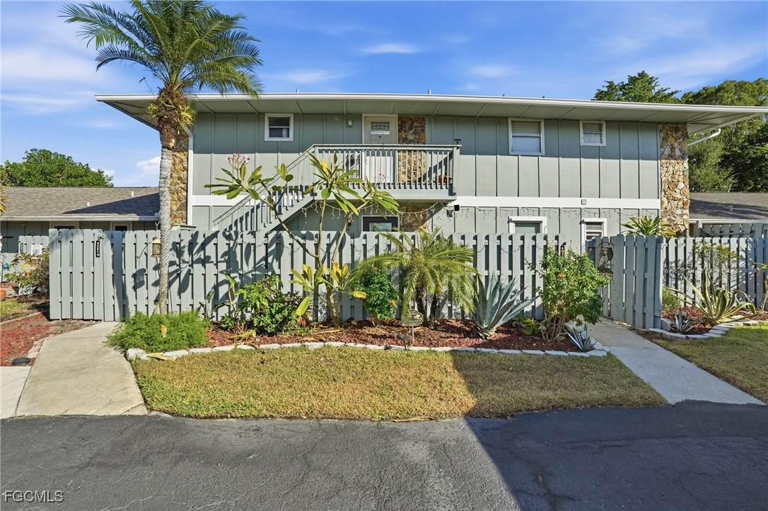 4251 Island Circle - Photo 1