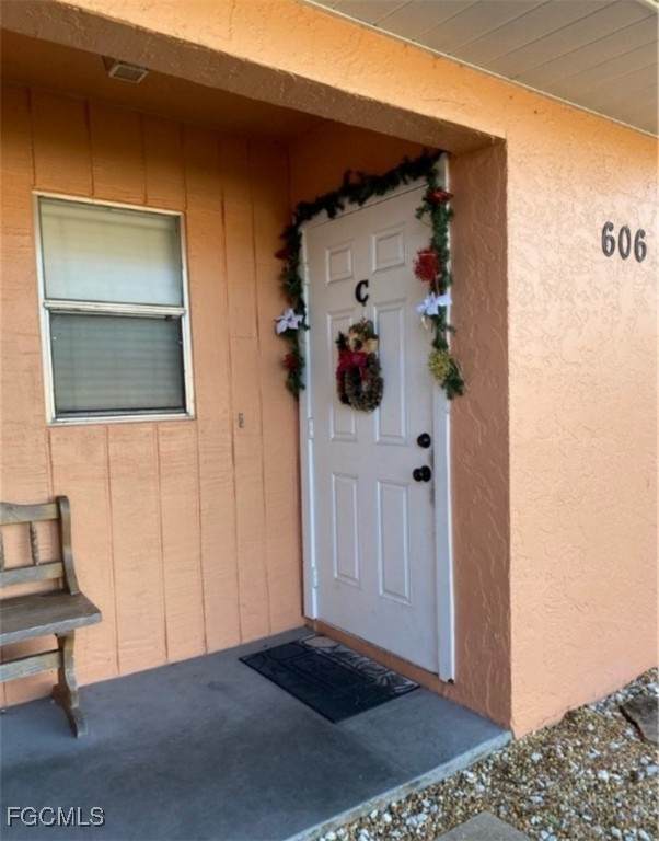 606 6th Street - Photo 1