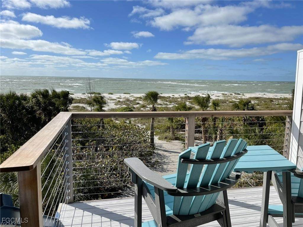 640 Gulf Lane - Photo 1