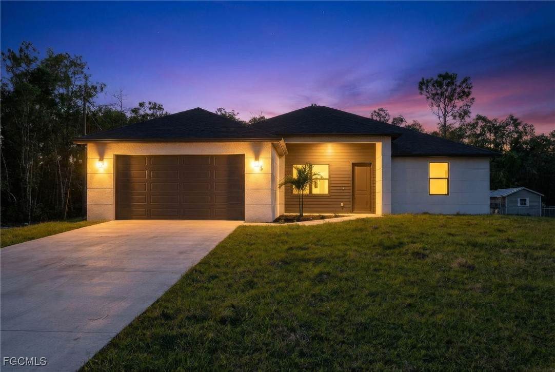 115 Johns Avenue - Photo 1