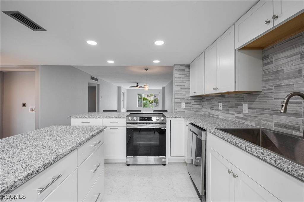 2244 Winkler Avenue - Photo 1