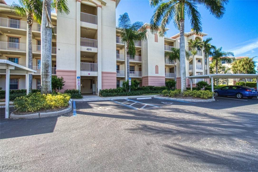 4011 Palm Tree Boulevard - Photo 1
