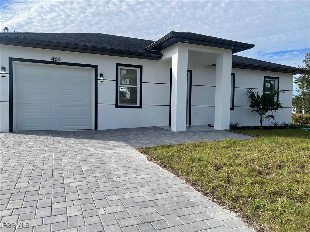 464 Eisenhower Boulevard - Photo 1