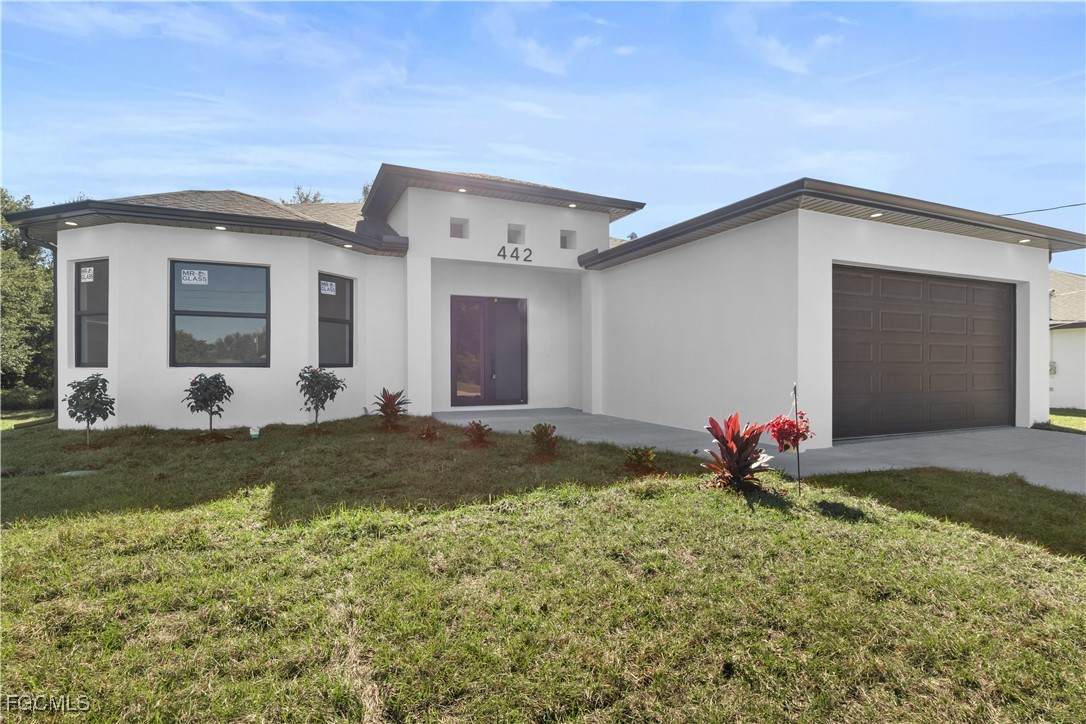 442 Poplar Street - Photo 1