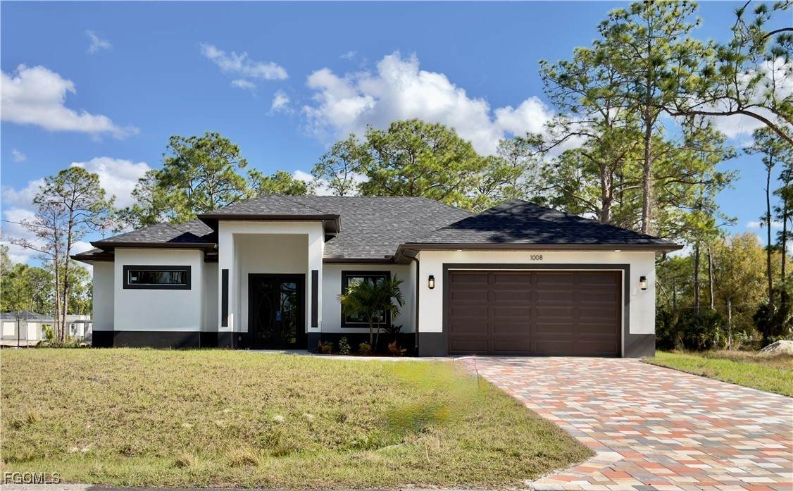 1008 Williams Avenue - Photo 1