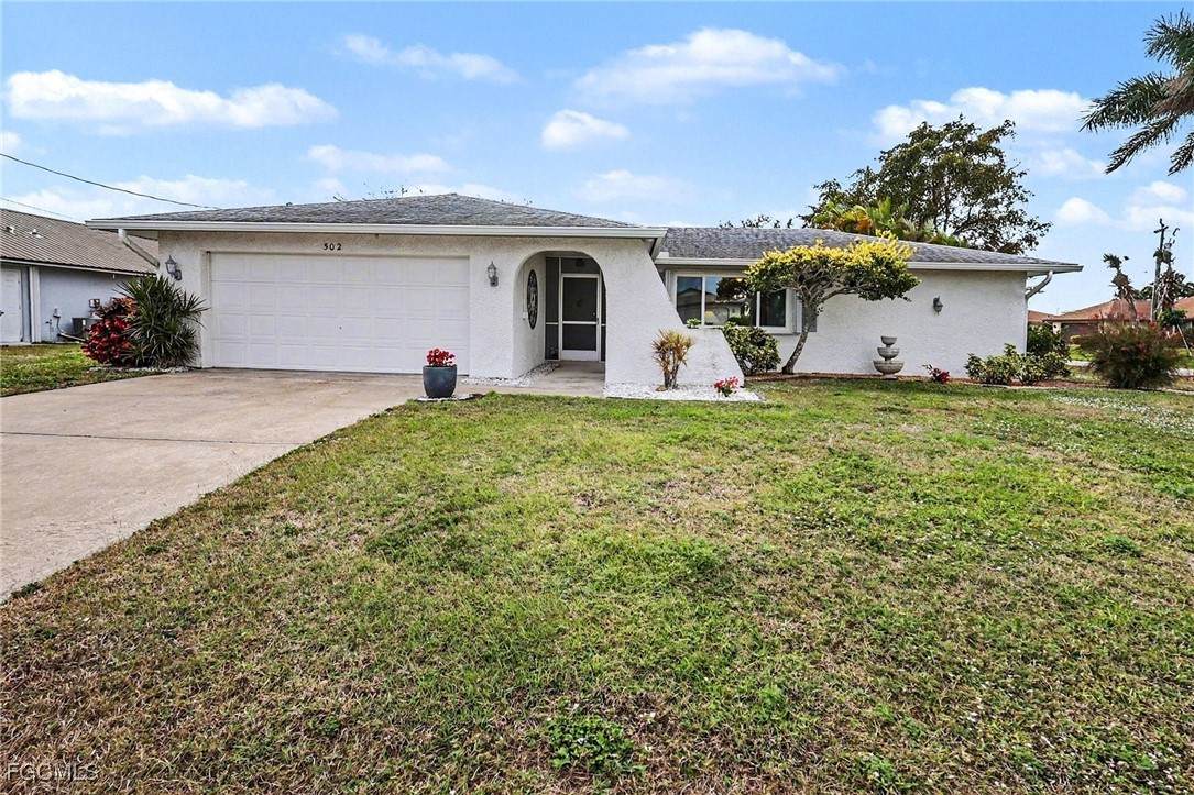 502 32nd Street - Photo 1