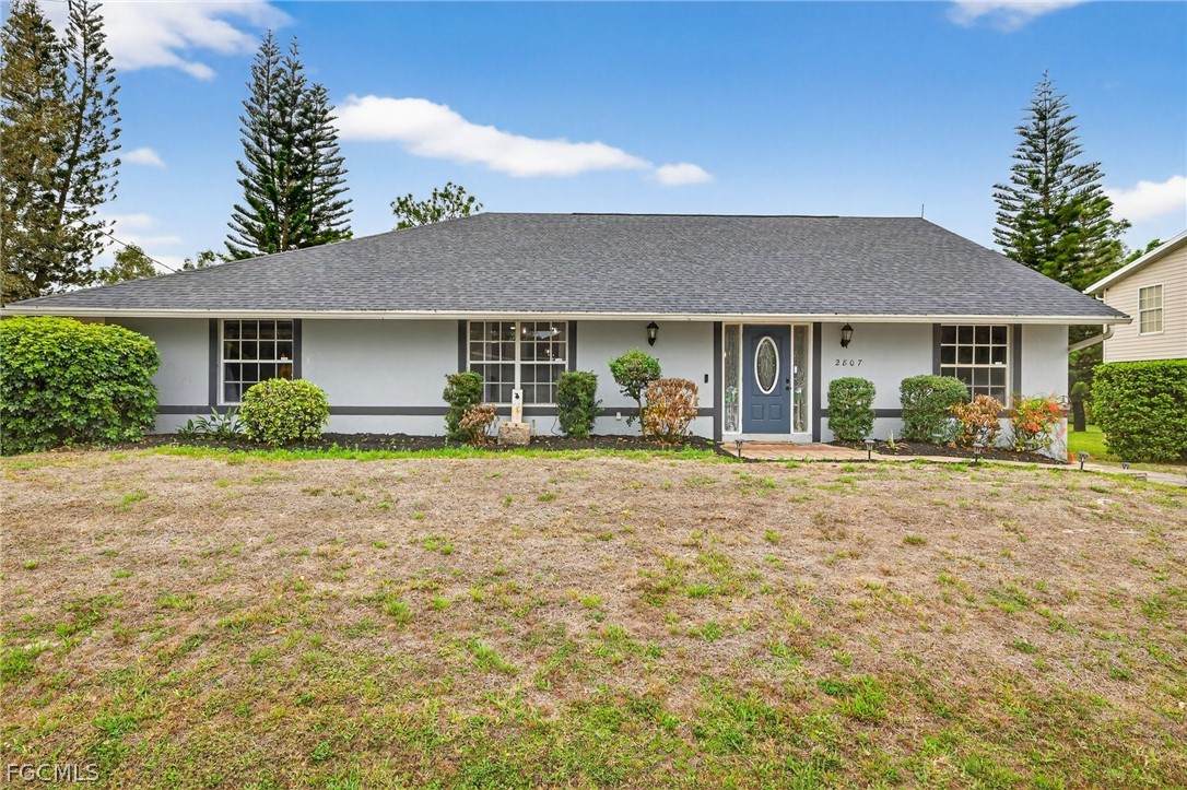 2807 52nd Street - Photo 1