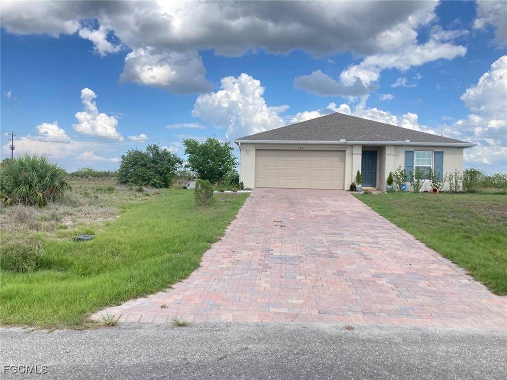 142 Plantation Drive - Photo 1