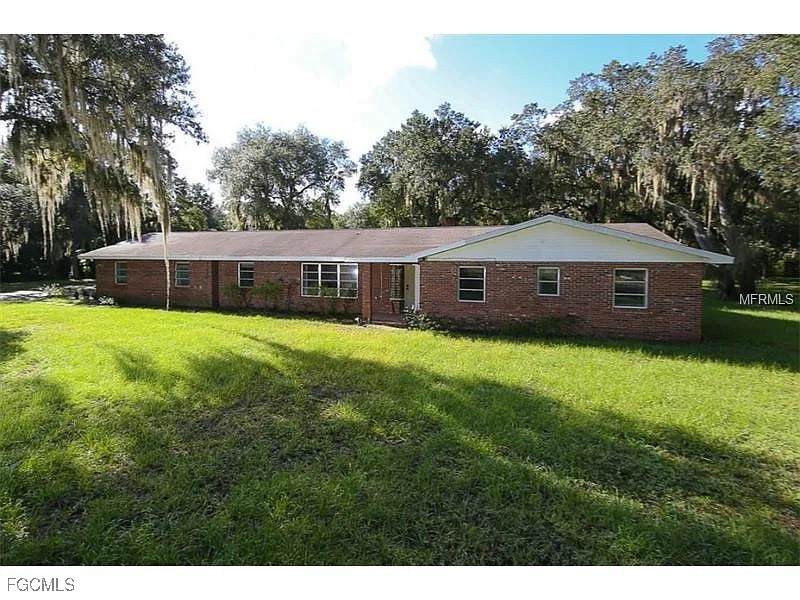 1221 Skates Street - Photo 1