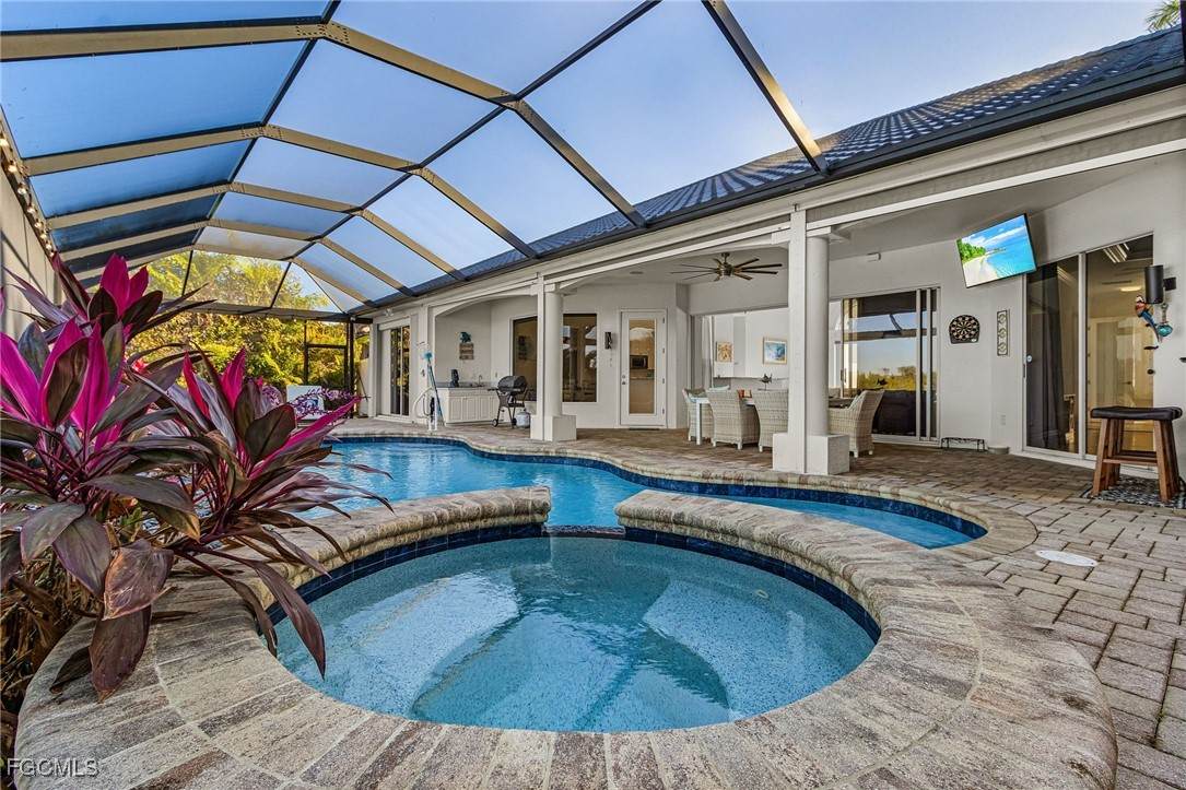 3724 Surfside Boulevard - Photo 1