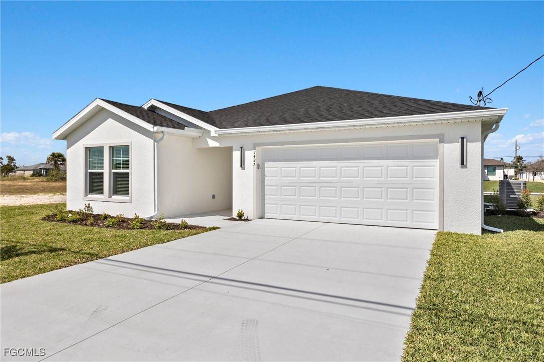 1437 2nd Street - Photo 1