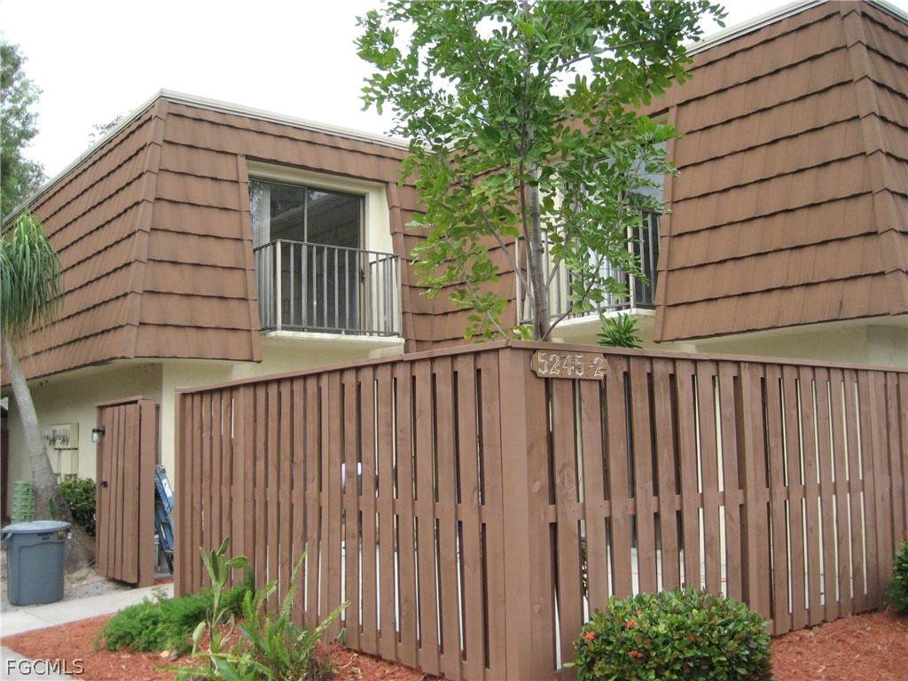 5245 Cedarbend Drive - Photo 1