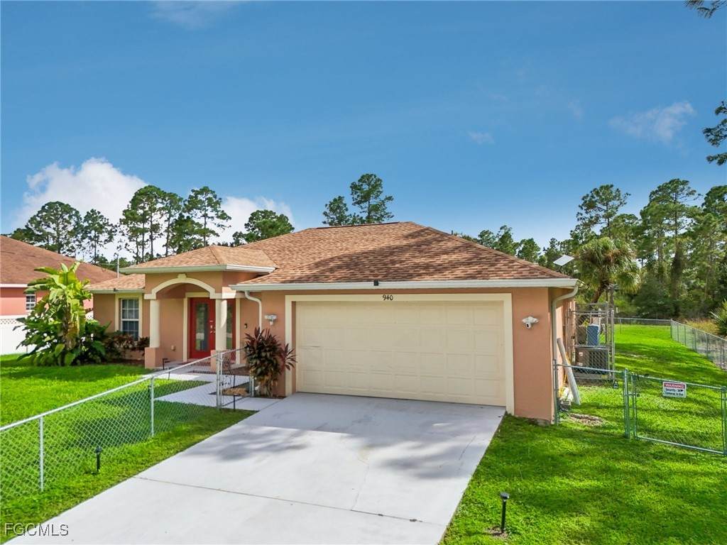 940 Belmont Street - Photo 1