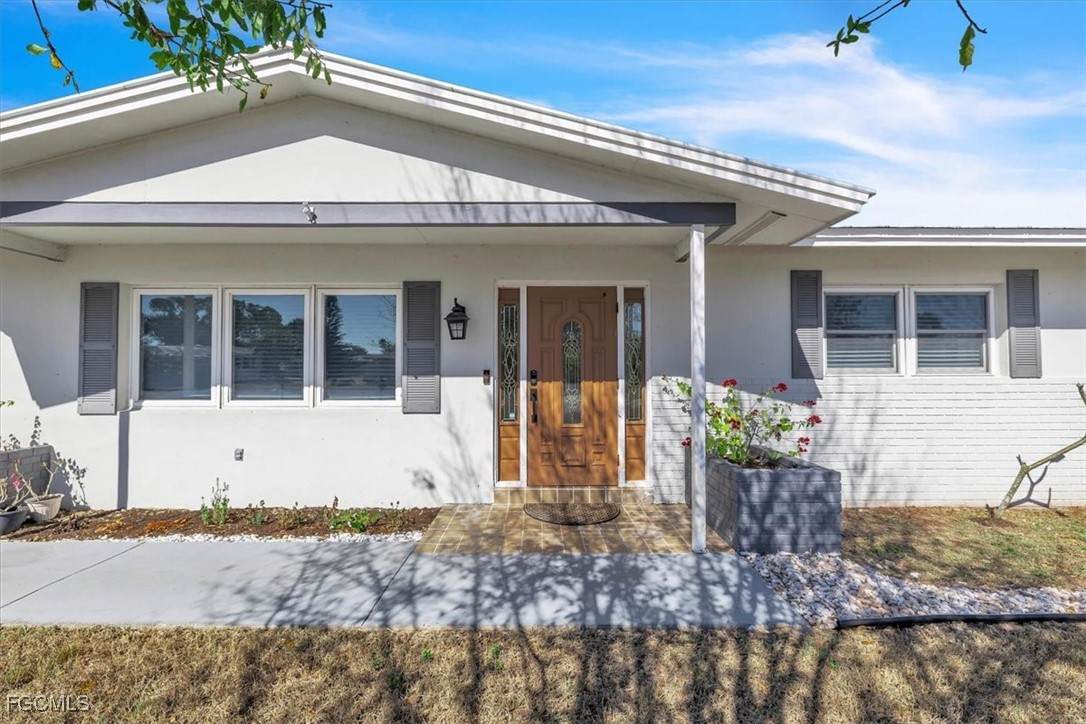 323 Hollywood Street - Photo 1