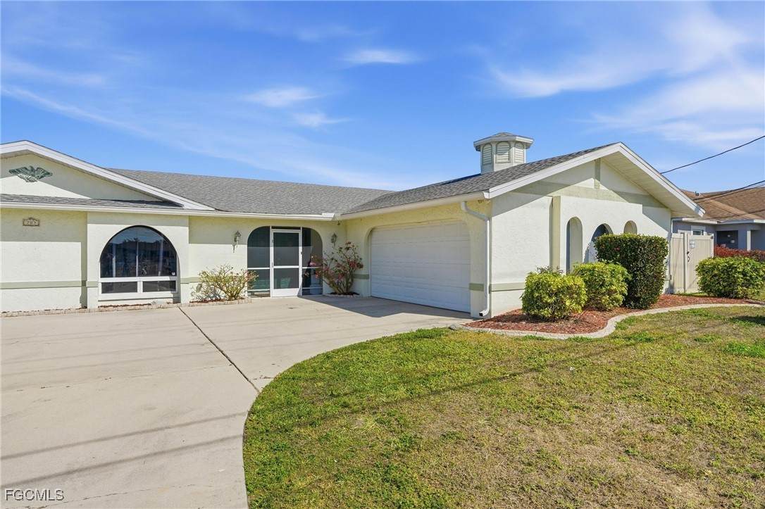 703 7th Street - Photo 1