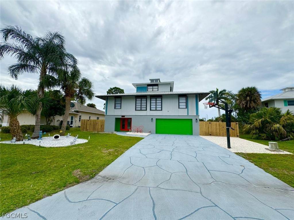 14271 Sandarac Drive - Photo 1